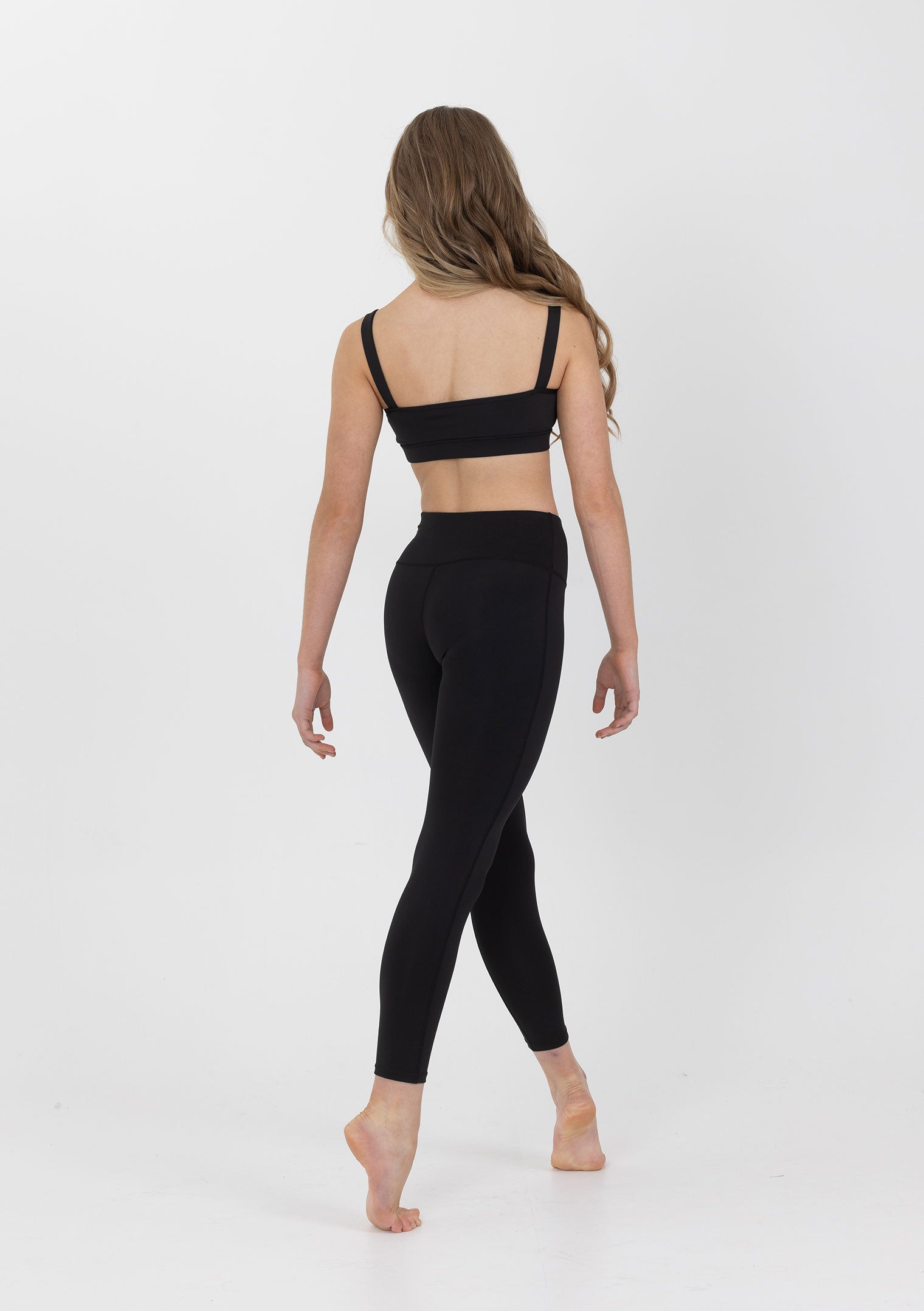Performance Crop Top - Studio 7