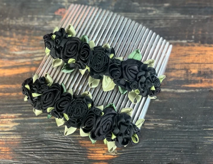 Ballerina Bun Blossoms - Romantic Combs