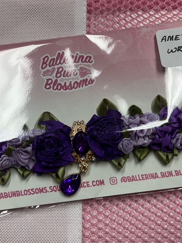 Ballerina Bun Blossoms - Standard Bun-Wrap (with centerpiece)