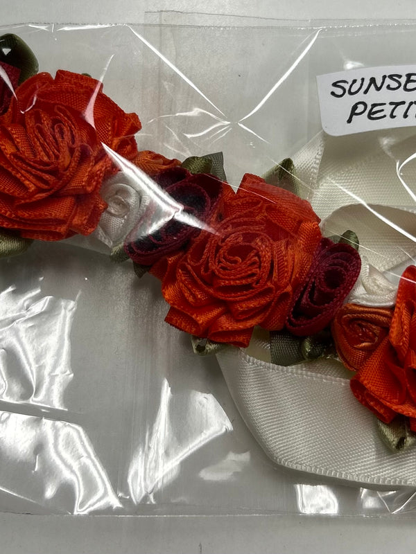 Ballerina Bun Blossoms - Petite Bun-Wrap (without centerpiece)