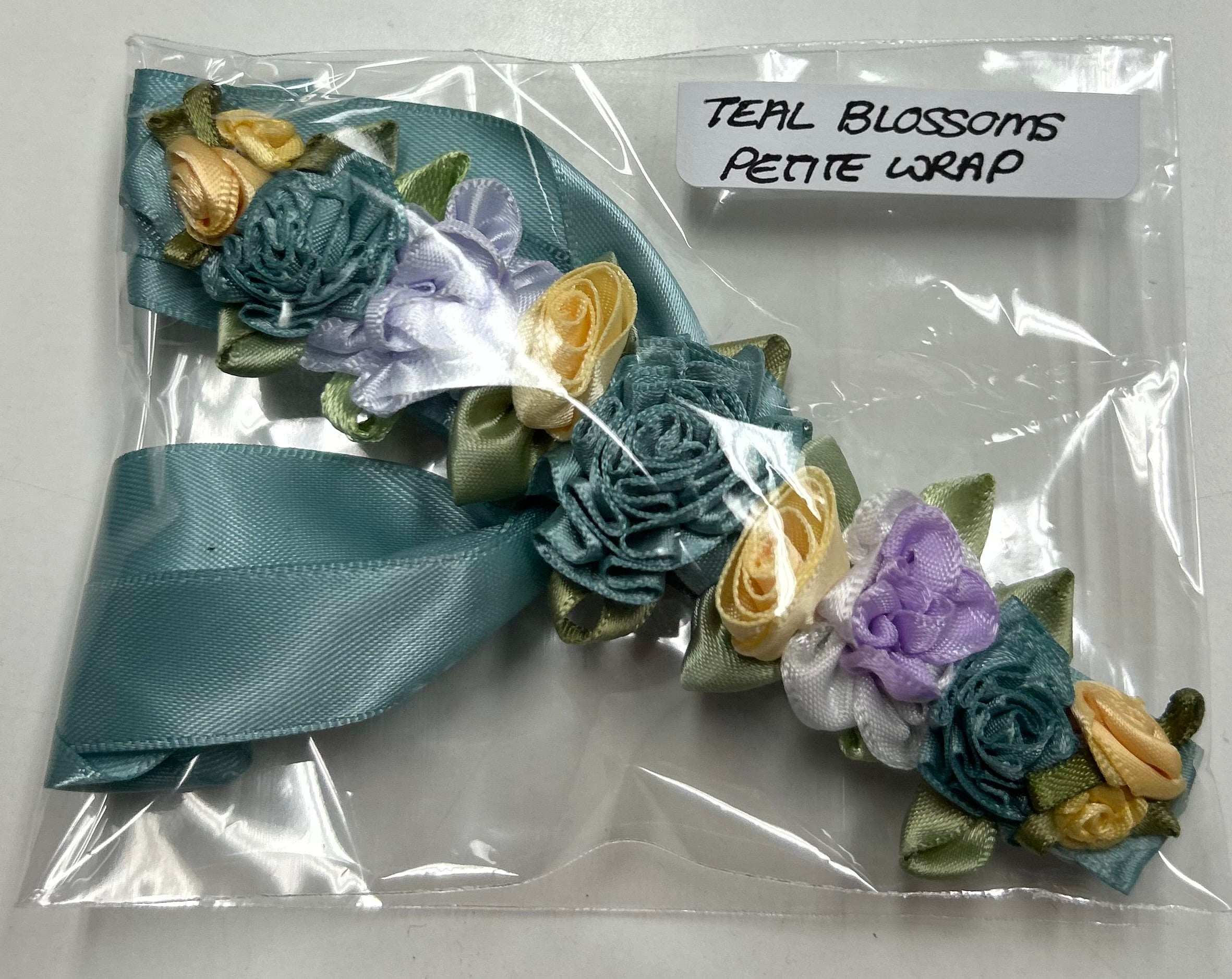 Ballerina Bun Blossoms - Petite Bun-Wrap (without centerpiece)