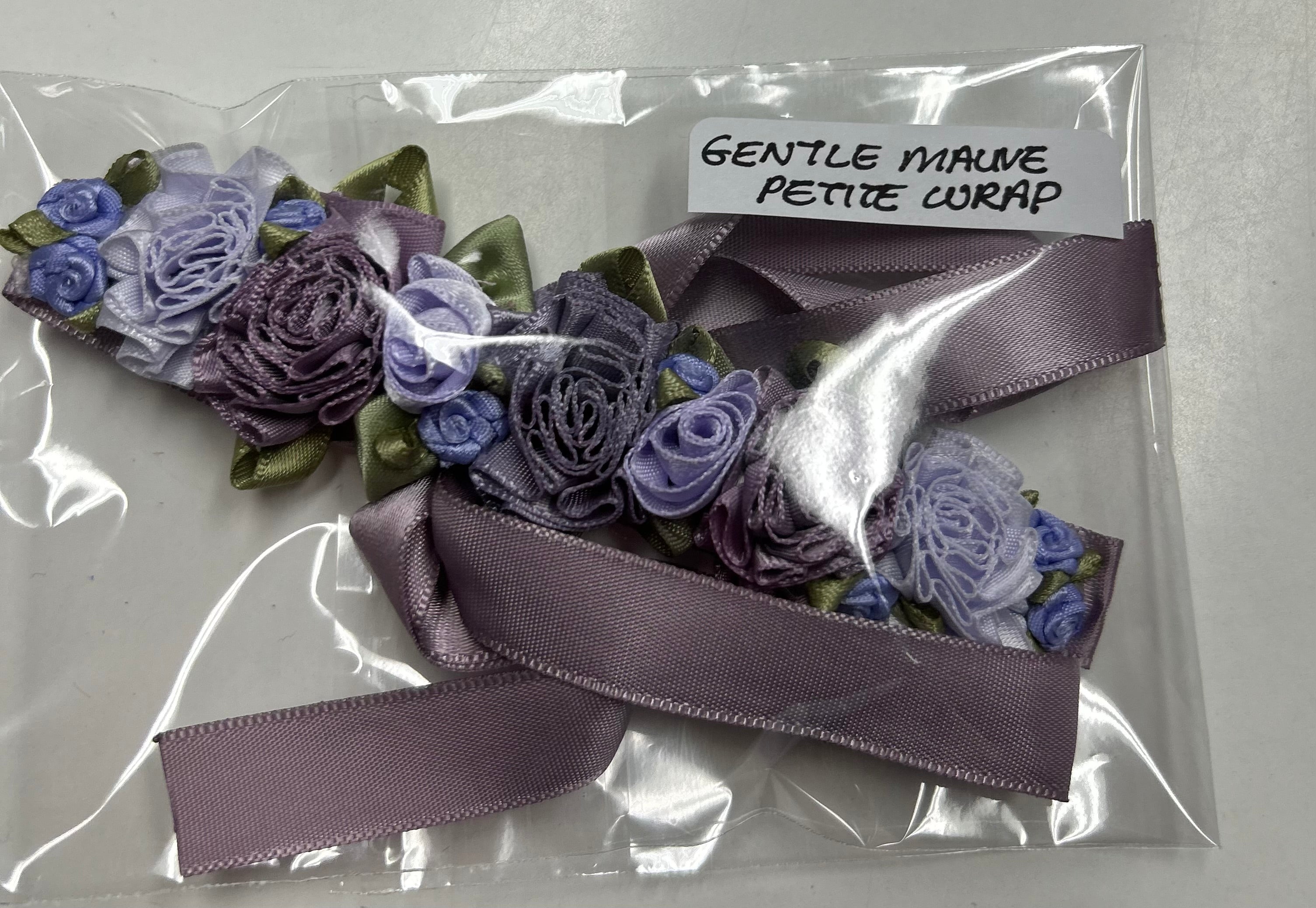 Ballerina Bun Blossoms - Petite Bun-Wrap (without centerpiece)