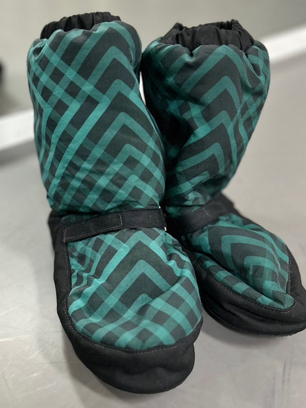 PW Dance & Sportwear Snuggle Boots - Black/Green Cross