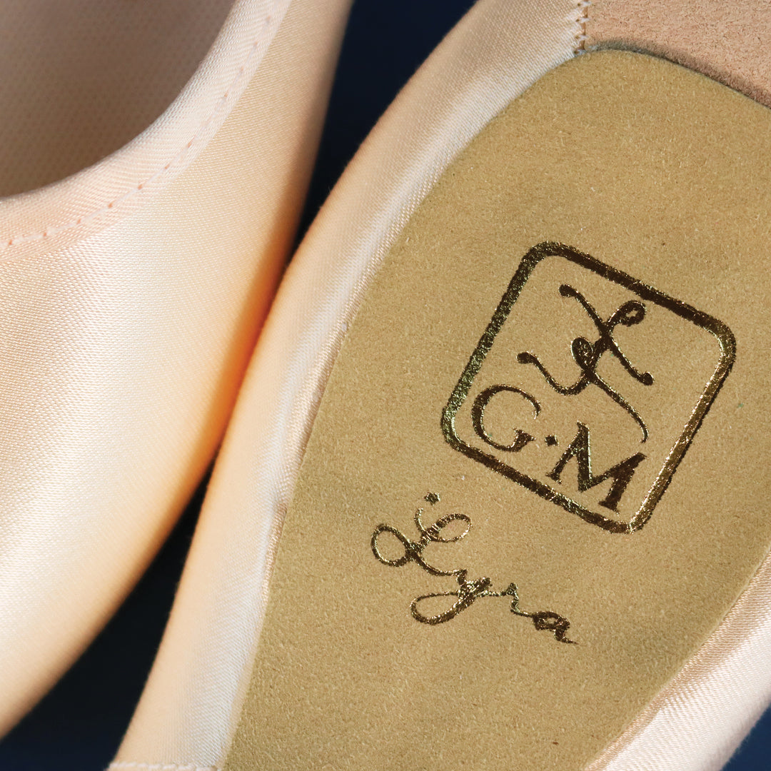 Gaynor Minden LYRA Pointe Shoe - Sizes 7 to 8