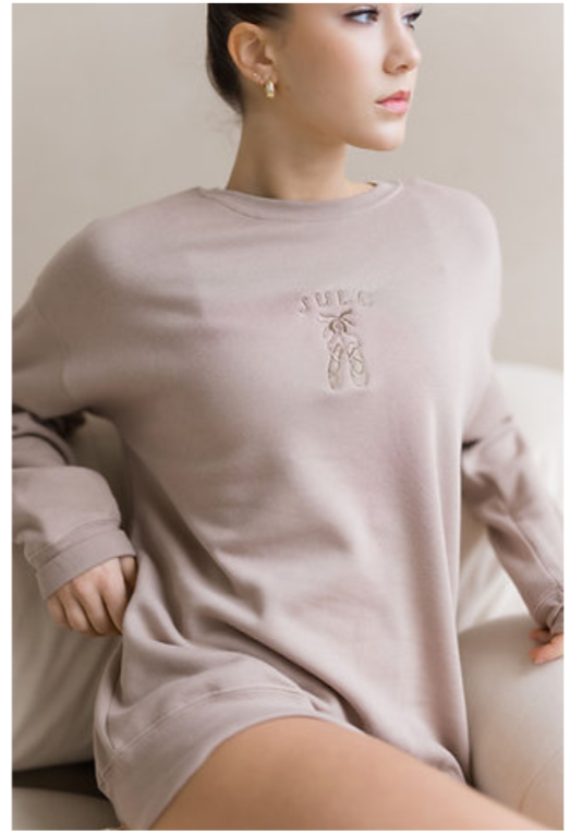 Pointe Sweatshirt: Latte